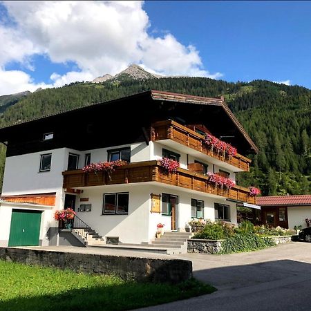 Haus Moosbrugger Hotel Bach  Eksteriør billede